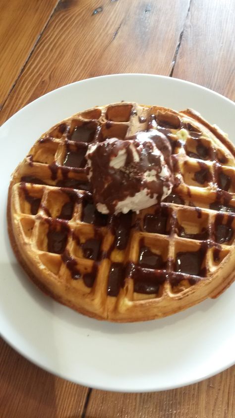 Homemade waffle with ice cream and Valrhona chocolate sauce Waffles With Ice Cream, Waffle With Ice Cream, Waffles With Chocolate, Homemade Waffle, Valrhona Chocolate, Waffle Ice Cream, Homemade Waffles, Chocolate Ice, Chocolate Sauce