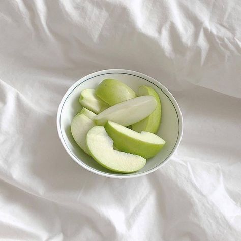 Cookies Gluten Free, Green Apples, Think Food, Pretty Food, Cute Food, Aesthetic Food, Love Food, Apples, Matcha