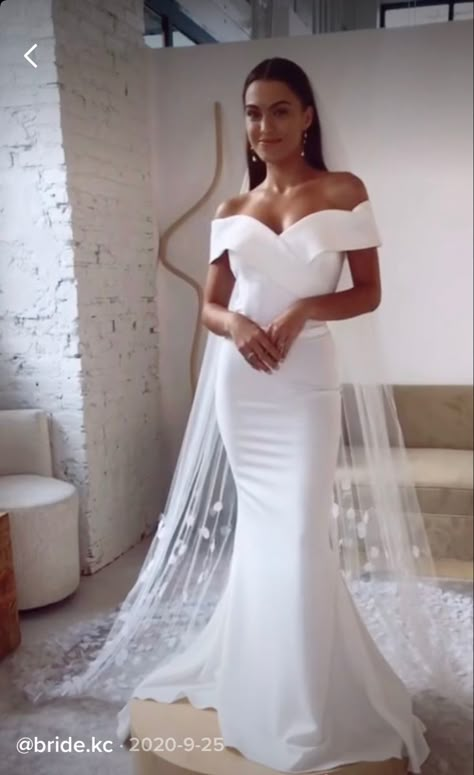 Wedding Dresses Bardot, Large Chest Wedding Dress, Wedding Dresses Fishtail, Modern Wedding Dresses Minimalist, Bardot Wedding Dress, Wedding Dress Fishtail, Tight Wedding Dress, Modern Bridal Dress, Fishtail Wedding Dress