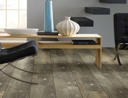 Best Vinyl Plank Flooring for Your Home Shaw Luxury Vinyl Plank Flooring, Best Luxury Vinyl Plank Flooring, Flooring Vinyl Plank, Best Vinyl Plank Flooring, Best Vinyl Flooring, Installing Laminate Flooring, Flooring Vinyl, Shaw Flooring, Shaw Floors