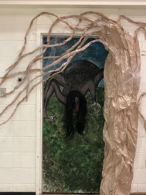 Scary Door Ideas, Classroom Door Halloween, Fall Classroom Door, Halloween Doors, Spooky Door, Monster Door, Halloween Classroom Door, Halloween Diy Door, Halloween Classroom Decorations