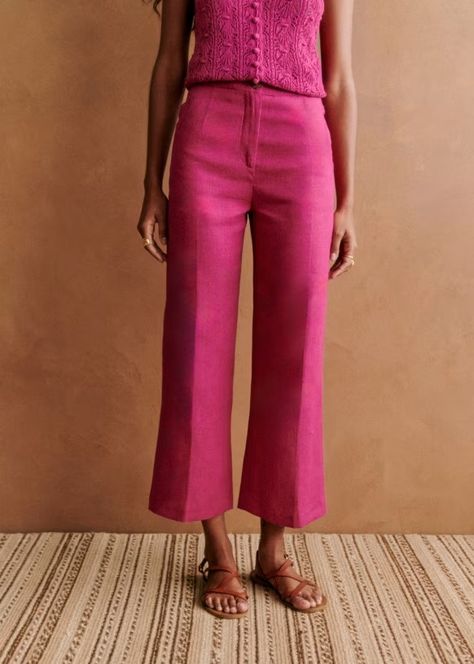 Martin Crop Trousers - Peony - Linen - Sézane Lifestyle Dresses, Trouser Pattern, Crop Trousers, Denim Sweatshirt, Fashion Wishlist, Cropped Trousers, Bag Dress, High Waisted Trousers, Mode Inspiration