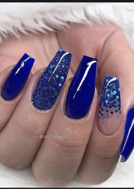 Dark Blue Nail Designs, Dark Blue Nail, Blue Prom Nails, Blue Ombre Nails, Blue Gel Nails, Royal Blue Nails, Dark Blue Nails, Blue Glitter Nails, Unghie Nail Art