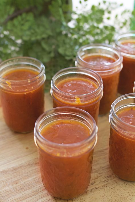 Water Bath Pizza Sauce Canning Recipe Pizza Sauce Canning Recipe, Pizza Sauce With Fresh Tomatoes, Best Homemade Pizza Sauce, Sauce With Fresh Tomatoes, National Pizza Month, The Best Homemade Pizza, Easy Canning, Best Homemade Pizza, Pizza Sauce Recipe