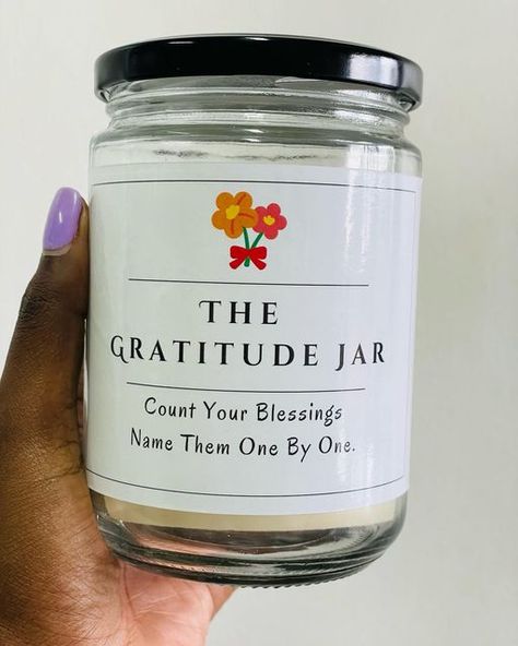 Positive Jar Ideas, Gratitude Box Ideas, Gratitude Jar Ideas, Grateful Jar, Glass Jar Decorating Ideas, Jar Decorating Ideas, Gratitude Gifts, Activity Jar, Bible Study Template