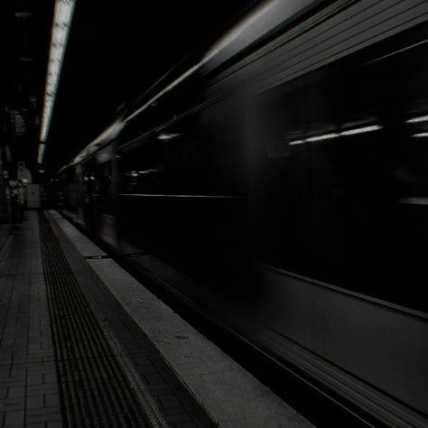 White Photo, Night Time, A Black, At Night, Train, Black And White, Grey, White, Black