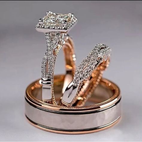 New Luxury Couples 2-Tone 18kt Rose Gold & 925 Solid Sterling Silver 3 Piece 5.20 Ct Princess Cut Diamond Twist Infinity Engagement Ring & Wedding Band 3pc Designer Trio Ring Set. Wedding Band Sizes: 6, 7, 8, 9 Or 10. 2pc Engagement Ring Sizes: 6, 7, 8, 9, 10. Absolutely Stunning, Sparkly & Lustrous Unique Bridal Anniversary Or Promise Ring Set! *Comes With 2 Luxury Ring Boxes For Bride & Groom!!* *Please Message Sizes When Ordering* * Highest Quality! * Lead & Nickel Free! * Hypoallergenic! * R Gold Wedding Rings For Women Bridal Sets Princess Cut, Luxury Wedding Rings Couple, Luxury Princess Cut Bridal Sets For Formal Occasions, Wedding Rings Sets His And Hers Gold Couple, Couple Wedding Rings Marriage White Gold Princess Cut, Luxury Bridal Sets With Princess Cut For Promise, 3 Piece Wedding Rings Sets, Rose Gold Wedding Ring Sets Princess Cut, Wedding Rings Engagement Couple