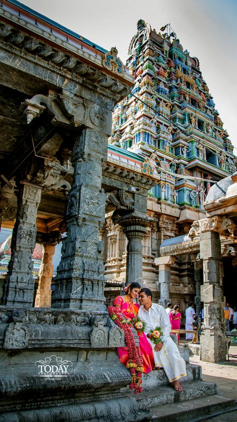 Temple wedding tamilnadu traditional photo TODAY PHOTOS COIMBATORE Temple Marriage Pictures, Tamil Temple Wedding, Temple Wedding Indian, Tamil Wedding Photos, Temple Couple, Temple Poses, Tamil Wedding Photography, Temple Shoot, Temple Wedding Dresses