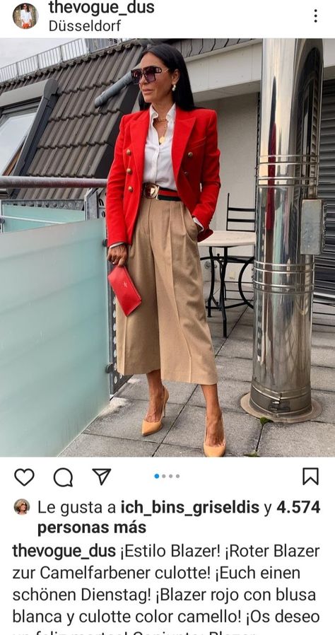 Red Blazer Summer Outfit, Outfits Con Blazer Rojo Formal, Tan And Red Outfits, Outfits Saco Rojo, Outfit Saco Rojo, Red And Tan Outfits, Red And Khaki Outfits, Outfit Blazer Rojo, Red Blazer Outfit For Work