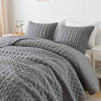 Quilt Bedding Sets, Bass Lake, Quilted Blanket, King Size Bedding Sets, Comforter Bed, Coverlet Bedding, Grey Quilt, King Size Quilt, Sectional Sofa Couch