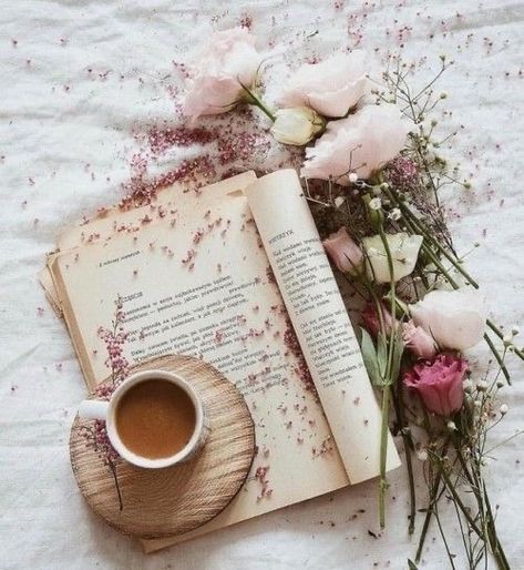 Top 3 Secrets : Unlock Your Potential & Achieve Anything You Want – 𝐁𝐞𝐚𝐮𝐭𝐲 𝐕𝐨𝐲𝐚𝐠𝐞𝐫 Bookstagram Inspiration, Tea And Books, Book Flowers, Book Wallpaper, Flat Lay Photography, Coffee Photography, Blogger Tips, A Cup Of Tea, A Cup Of Coffee