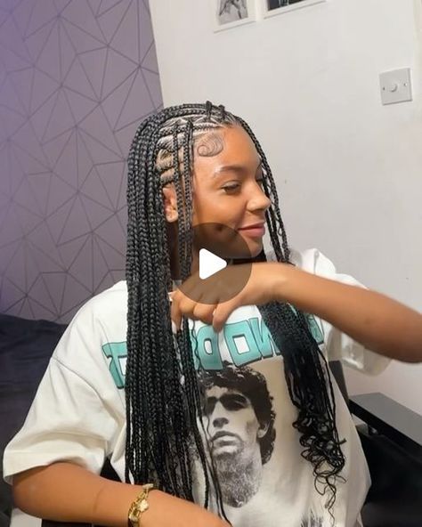 SBS on Instagram: "DIVA BRAIDS 🔥😻 #divabraids #knotlessbraids #backtoschool #wintersession" Shoulder Length Braided Hairstyles, Diva Braids, Braided Hairstyles With Beads, Hairstyles With Beads, Shoulder Length, Braided Hairstyles, Diva, Back To School, Braids