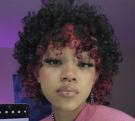 Curly Hair Colored Ideas, Curly Hair With Colored Bangs, Curly Hair With Bangs Drawing Reference, Unique Dyed Curly Hair, Curly Hair With Pink Tips, Short Curly Split Dyed Hair, Short Curly Dyed Hair Black Women, Under Color Curly Hair, Curly Underdye Hair