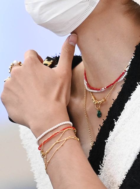 Bts Bracelet, Pop Jewelry, Bts V Photos, Fashion Eye Glasses, Hand Bracelet, Pretty Hands, White Bracelets, Kim Taehyung Wallpaper, 10th Anniversary