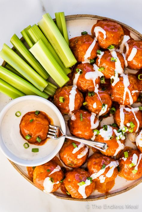 Buffalo turkey meatballs are a surprisingly healthy baked meatball recipe that is absolutely delicious. They're made with ground turkey, almond flour, spices, and a tasty buffalo sauce. Serve them as an appetizer or for dinner! #theendlessmeal #buffaloturkeymeatballs #meatballs #buffalo #buffalomeatballs #buffalochickenmeatballs #turkey #groundturkey #buffalosauce Ground Turkey Meatball Recipes, Buffalo Turkey Meatballs, Gluten Free Turkey Meatballs, Buffalo Meatballs, Buffalo Turkey, Baked Meatball Recipe, Ground Turkey Meatballs, Buffalo Chicken Chili, Buffalo Chicken Tacos