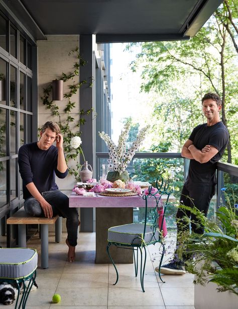 Tour Wes Gordon and Paul Arnhold's West Chelsea Apartment | Architectural Digest Dark Green Living Room, Swedish Rug, Wes Gordon, Antique Side Table, House Extension Design, Extension Designs, Entry Hall, Nyc Apartment, Contemporary Interior Design