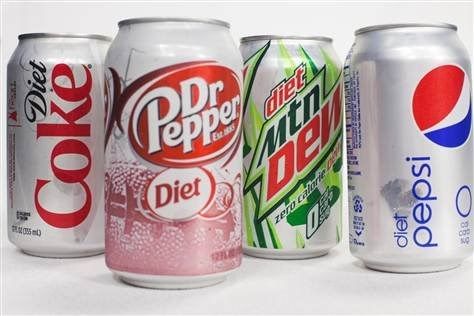 Diet soda is doing these 7 awful things to your body American Drinks, Diet Pepsi, Dr Pepper Can, Soda Recipe, Quit Drinking, Grape Soda, Diet Soda, Diet Drinks, Fast Metabolism