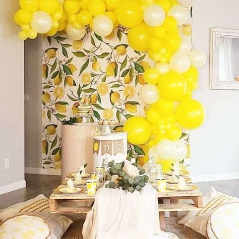 https://www.instagram.com/p/CGKt-5Jge1n/?igshid=1n6xyzw9wb7ck Birthday Lemon Theme, Lemonade Stand Birthday, Lemon Themed Party, Birthday Themes For Adults, Lemon Birthday, Lemon Themed Bridal Shower, Birthday Theme Decoration, Pink Lemonade Party, First Birthday Balloons