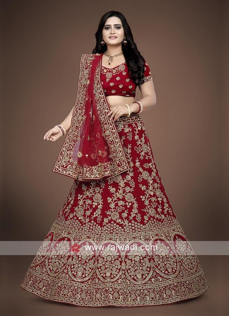 Lehenga Material, Red Velvet Fabric, Small Motifs, Red Lehenga Choli, Designer Bridal Lehenga Choli, Colourful Wallpaper, Lehenga Design, Latest Bridal Lehenga, Ballroom Costumes