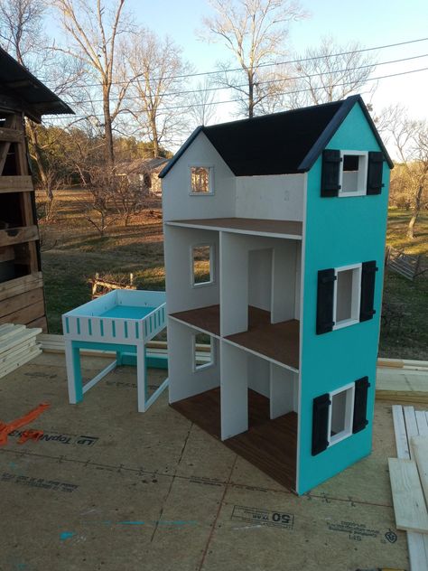 18in Doll House Diy, Diy Dollhouse For 18in Dolls, Ag Doll House Diy, Homemade Doll House, Diy American Girl Doll House, American Girl Doll House Diy, Big Dollhouse, House With Stables, American Doll House