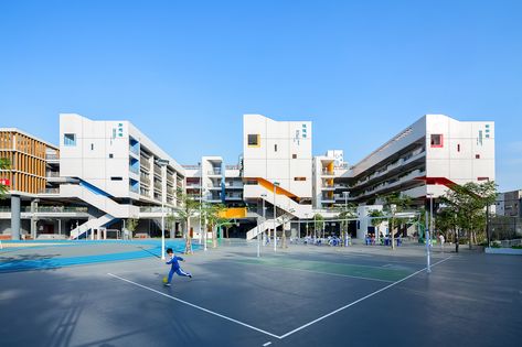 Shenzhen Haixi Primary School / AUBE CONCEPTION School Facade, School Building Design, Campus Design, Building Layout, School Interior, Architecture Concept Diagram, Outdoor Stairs, Education Architecture, School Building