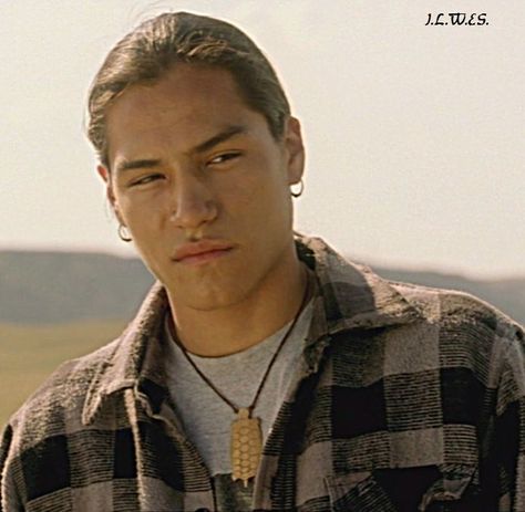 Eddie Spears, Native American Actors, Native American Men, American Guy, Into The West, Manly Men, Native American History, Tv Movie, American Beauty