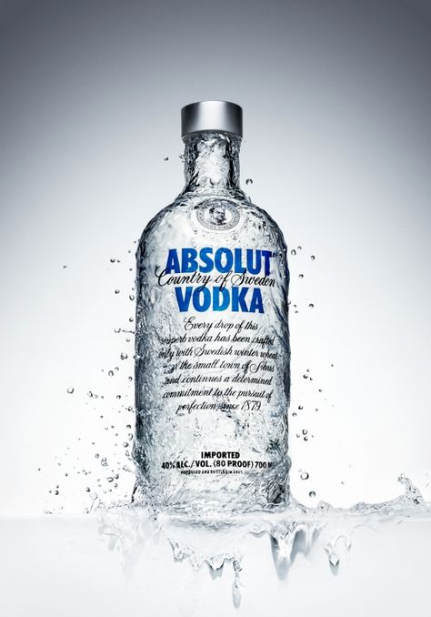 Absolut vodka Pink Vodka, Flavored Alcohol, Mead Recipe, Cocktail Drinks Alcoholic, Vodka Brands, Nightclub Aesthetic, Dont Drink And Drive, Absolut Vodka, Stella Artois