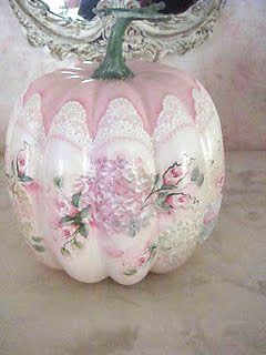 Lace rose pumpkin...I'm not going to do this...but it makes me think of you, Ginger! Elegant Painted Pumpkins, Pink Decorated Pumpkins, Paisley Pumpkin, Floral Decoupage Pumpkin, Porcelain Doll Pumpkin, Shabby Chic Pumpkins, Shabby Chic Fall, Painting Antique Furniture, Decoration Shabby