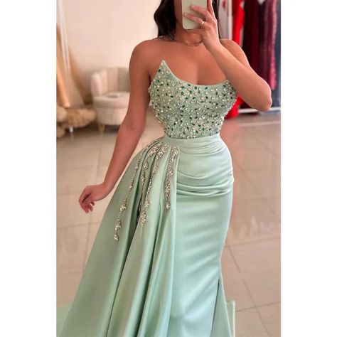 Prom Dress With Train, Ruffle Beading, Strapless Evening Dress, Mermaid Evening Gown, Mermaid Prom Dress, Green Bridesmaid, Prom Looks, Evening Dress Fashion, Wedding Prep