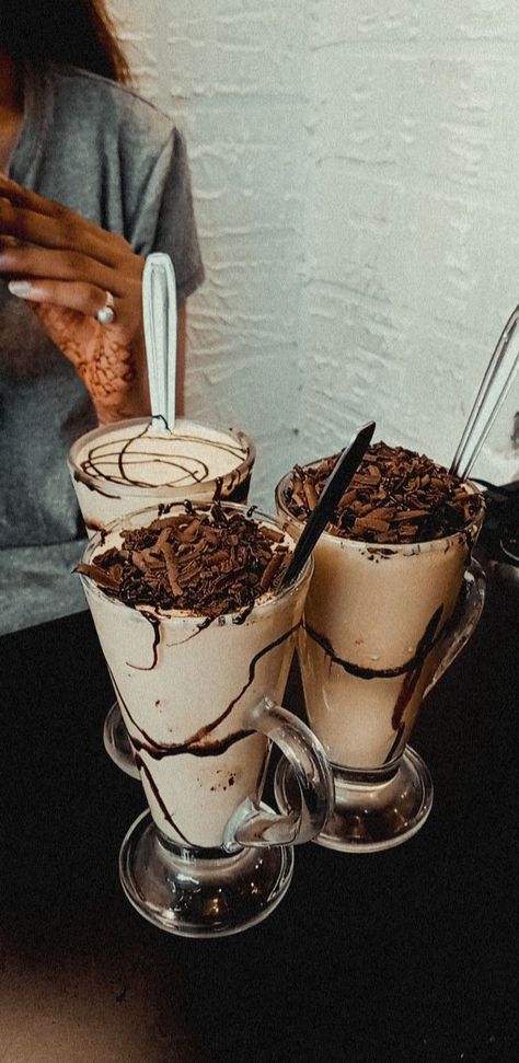 Cold Coffee Aesthetic Snapchat, Cold Coffee Photo, Cold Coffee Images, Cold Coffee Pics, Ccd Coffee Snapchat, Chocolate Shake Snap, Cold Coffee Snapchat, Cold Drink Snapchat, Cold Coffee Snapchat Stories