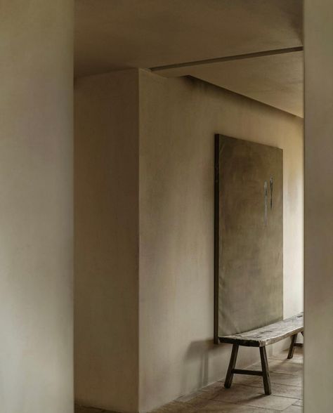 Concrete Effect Paint, Wabi Sabi Interior, Apartment Goals, Scandi Design, Modern Cabin, Furniture Details, Hotel Design, Minimalist Kitchen, Interior Art