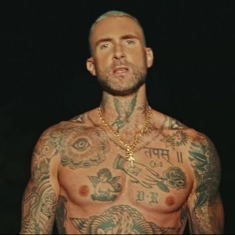 Shirtless Adam Levine Returns With New Music Video After Scandal Adam Levine Tattoos, Adam Levine Shirtless, Try Guys, Victoria Secret Model, Having An Affair, Adam Levine, Maroon 5, David Beckham, One Month