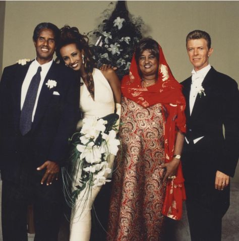 Heartbreaking! Supermodel Imans Mother Dies Months After Husband David Bowie Wedding, Supermodel Iman, Wedding Dress Halter Neck, Iman And David Bowie, Helen Rose, Celebrity Wedding Photos, Wallis Simpson, Iconic Weddings, Emma Thompson