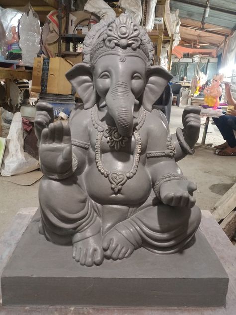 Clay Ganesha, Ganesh Ji Images, Ganesh Idol, Bappa Morya, Ganesh Ji, Lord Ganesha Paintings, Ganesha Painting, Ganesha Art, Ganpati Bappa