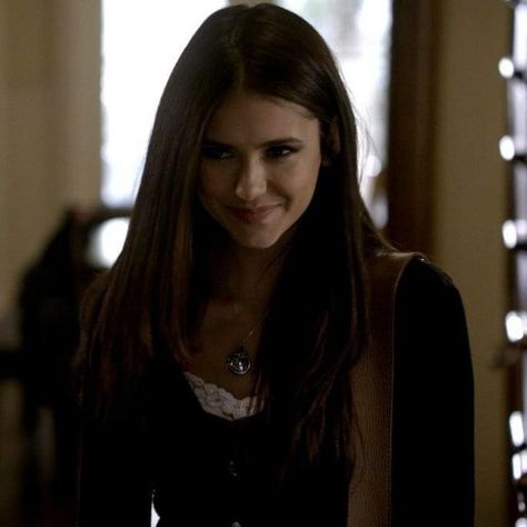 Graveyard Girl, Elena Gilbert Style, Katerina Petrova, Vampire Diaries Cast, Katherine Pierce, Paul Wesley, Stefan Salvatore, Girl Celebrities, Bella Swan