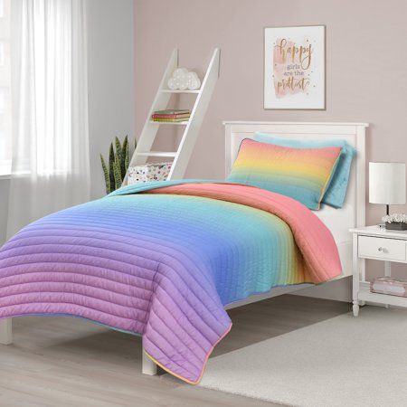 Ombre Quilt, Rainbow Bedroom, Bedroom Theme, Big Kids Room, Rainbow Ombre, Rainbow Room, Rainbow Quilt, Kids Bedding Sets, Lush Decor