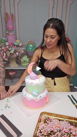 Fake Cake Icing How To Make, Fake Bake Cakes, Making Fake Cakes, Fake Cakes For Display Diy, Making A Fake Cake, Fake Cake Ideas, Fake Cake Diy, Fake Cake Craft, Faux Cakes For Display