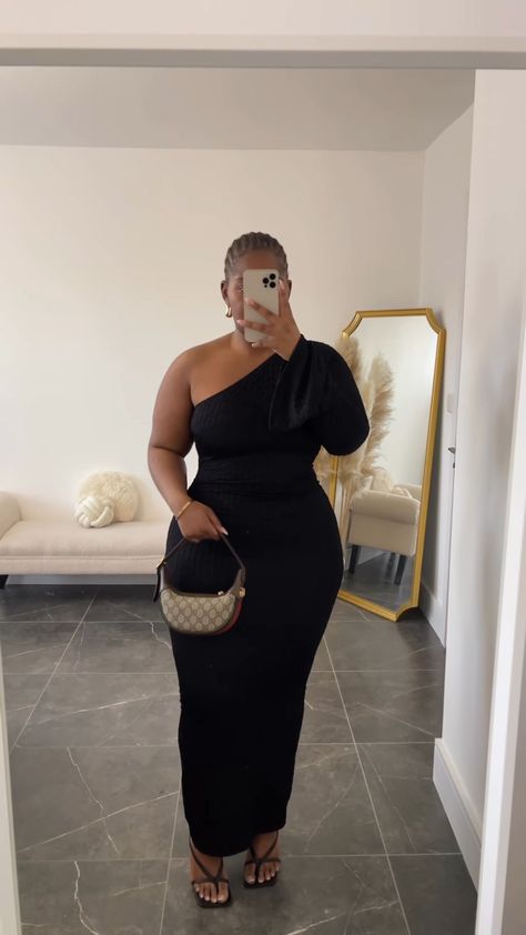 Chic Dress Classy Plus Size, Plus Size Conservative Outfits, Fancy Plus Size Outfits, Samantha Kash Outfits, Baddie Outfits Birthday, Plus Size Dinner Outfit Classy, Plus Size Birthday Outfit Ideas, Plus Size Birthday Outfit, Outfits Birthday