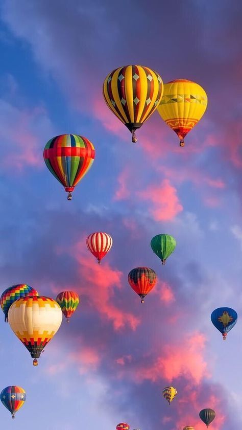 Flying In The Sky, Air Balloon Festival, Balloons Photography, Hot Air Balloon Festival, Hot Air Balloon Rides, Air Balloon Rides, 수채화 그림, Hot Air Balloons, Balloon Art