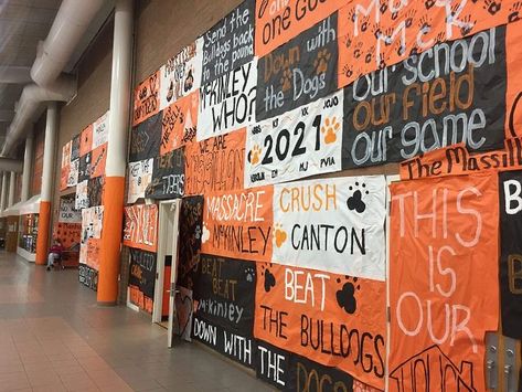 Asb Ideas, School Spirit Posters, Homecoming Poster Ideas, Homecoming Decorations, School Spirit Week, Homecoming Posters, Cheer Posters, Homecoming Spirit, Cheer Signs