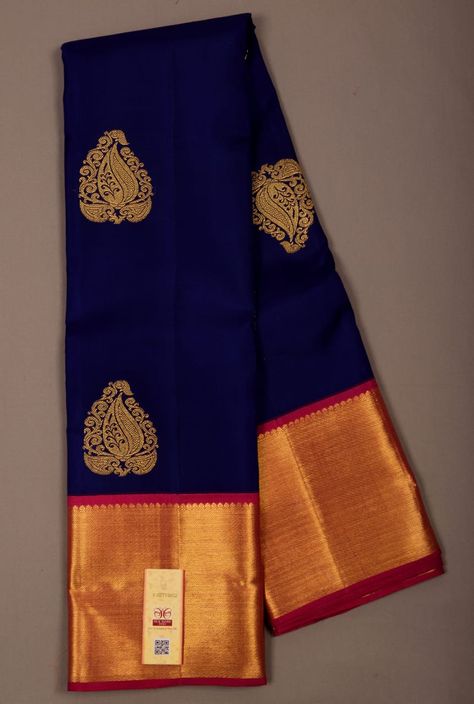 Silk Saree Combination Colour, Royal Blue Kanchipuram Saree, Royal Blue Pattu Saree Wedding, Royal Blue Blouse Designs, Saree Color Combinations, Royal Blue Saree, Blue Blouse Designs, Silk Saree Blouse Designs Patterns, Lace Blouse Design