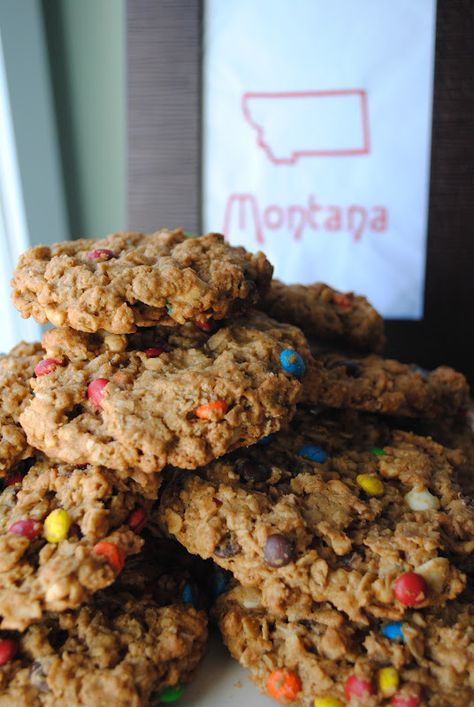 My favorite cookies - Montana Whoppers (I call them "Monster Cookies") Whoppers Cookies, Montana Cookies, Whopper Cookies, Cookies Making, Monster Cookies Recipe, Chunky Peanut Butter, Cookie Bar, Fun Recipes, How Sweet Eats