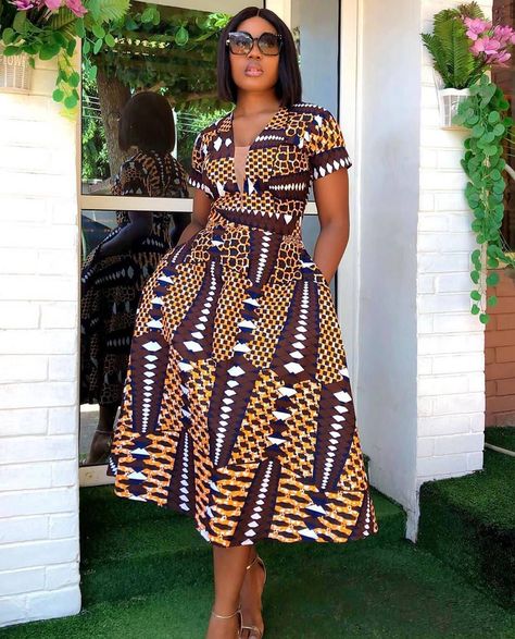 Best African Dress Designs, Chitenge Dresses, African Attire Dresses, Long African Dresses, African Print Dress Ankara, Best African Dresses, Short African Dresses, Ankara Fashion, African Dresses Modern