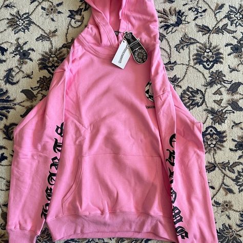 Chrome hearts hoodie Pink Chrome Hearts Hoodie, Pink Chrome Hearts, Chrome Hearts Hoodie, Pink Chrome, Heart Sweatshirt, Classic Cardigan, Heart Sweater, Boys Sweaters, Embroidered Hoodie