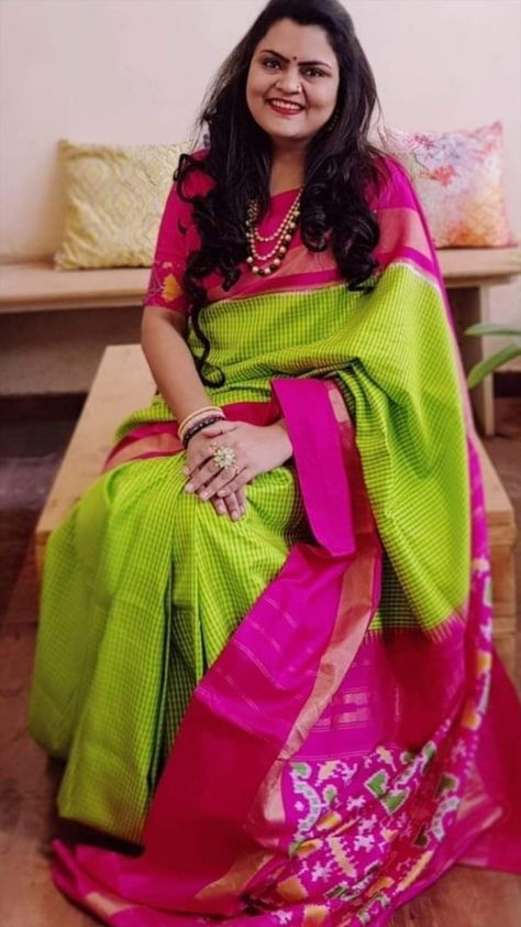 Light green checks with pink border Green Combination Saree, Light Green Saree, Saree Pattu, Green Combination, Reception Lehenga, Pink Border, Green Saree, Lehenga, Women Clothing