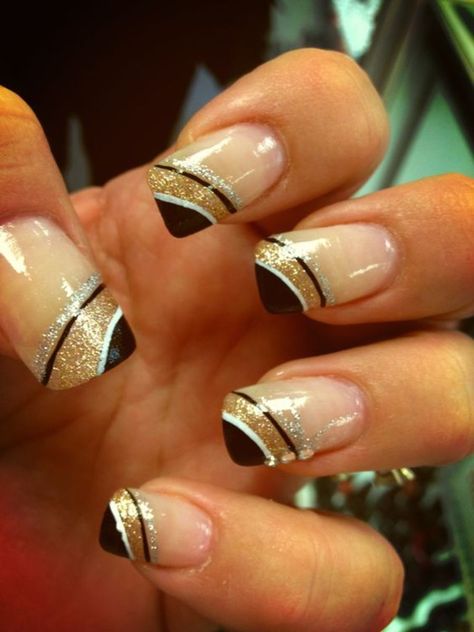 Bright Summer Nails Designs, New Years Nail Designs, New Years Eve Nails, Gold Nail Designs, Bright Summer Nails, Super Nails, Black Nail, Ideas Nails, Dark Nails