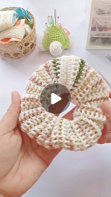 Scrunchies Crochet, Scrunchie Crochet, Crochet Headbands, Crochet Headband, Scrunchies, Crochet, On Instagram, Instagram