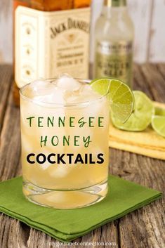 Jack Daniel Honey, Honey Cocktails, Jack Daniels Drinks, Jack Daniels Honey, Honey Cocktail, Honey Whiskey, Honey Drink, Tennessee Honey, Honey Ginger