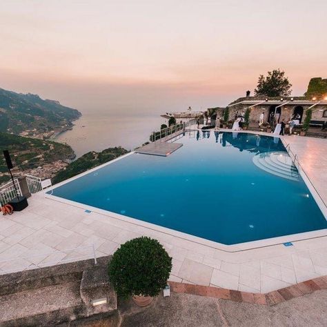 Belmond Hotel Caruso on Instagram: “The pool, the coast and the sea... what else? 📷 by @pacificoalfonso #TheArtofBelmond  #AmalfiCoast #Italy” Belmond Hotel Caruso, Belmond Hotels, 30 Under 30, Italy Vacation, Italian Wedding, Amalfi Coast, The Coast, Tourism, Pool