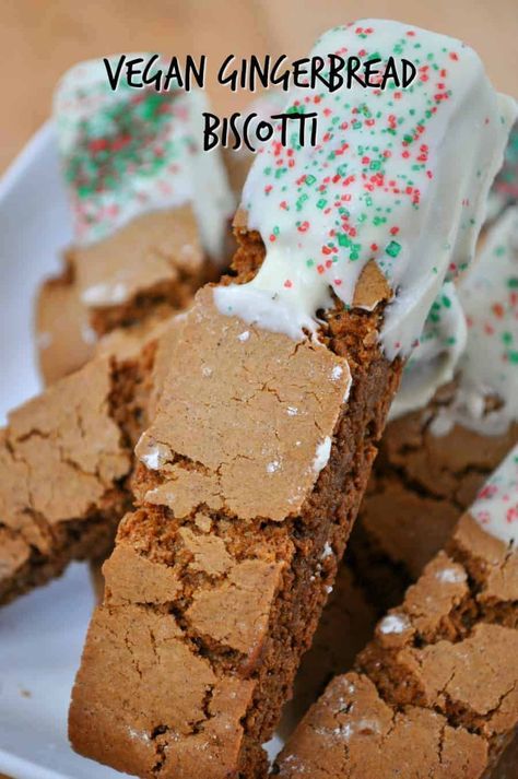 Vegan Gingerbread Biscotti Ap Cake, Vegan Biscotti, Gingerbread Biscotti, Rabbit And Wolves, Vegan Xmas, Vegan Gingerbread, Vegan Cookie, Vegan Christmas Recipes, Vegan Holiday